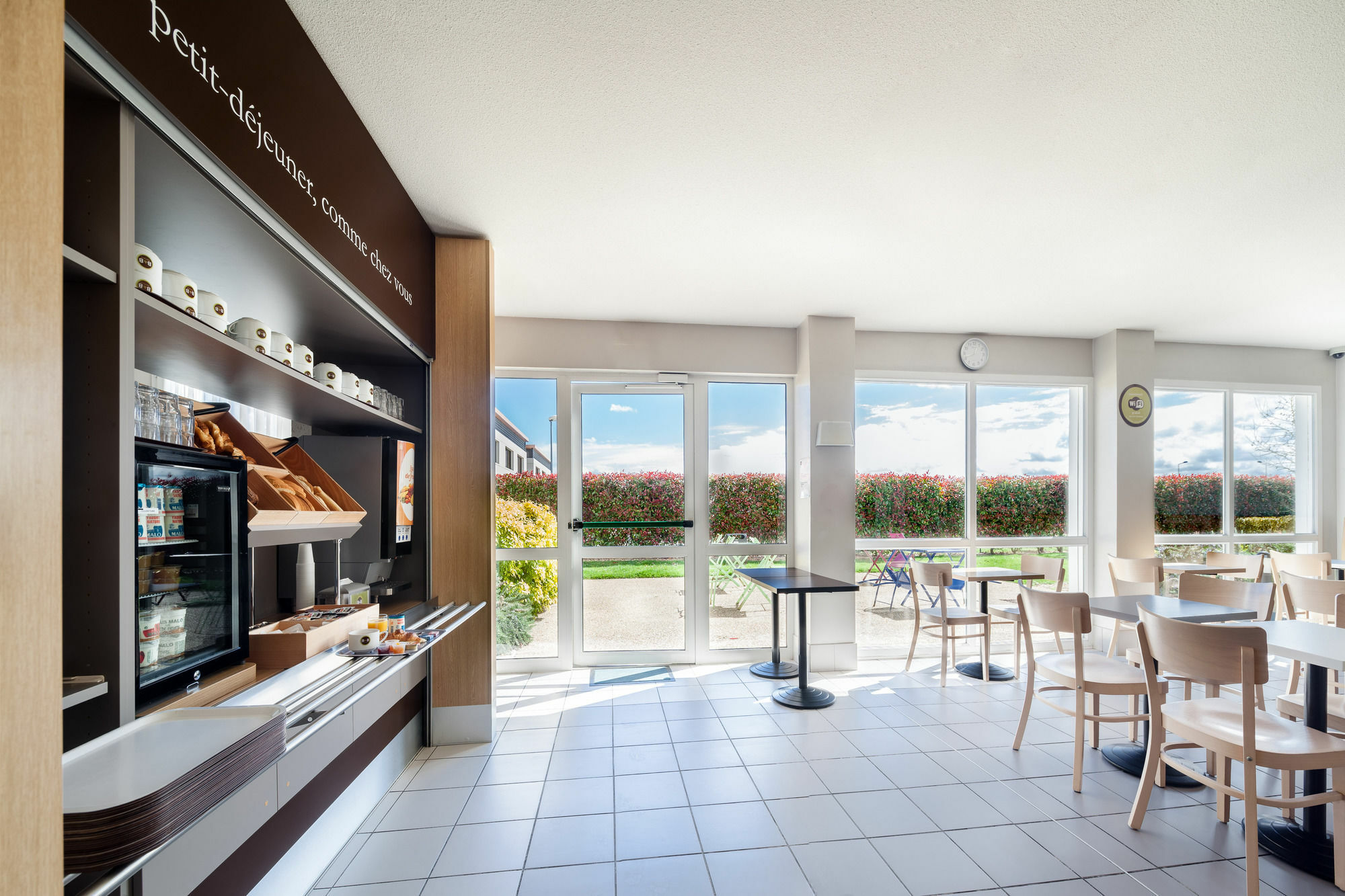 B&B Hotel Évreux Eksteriør billede